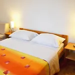 Family-friendly With Swimming Pool - 16509 Διαμέρισμα